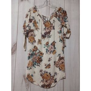Miley & Molly Shirt Ladies Large White Gold‎ Floral Peasant